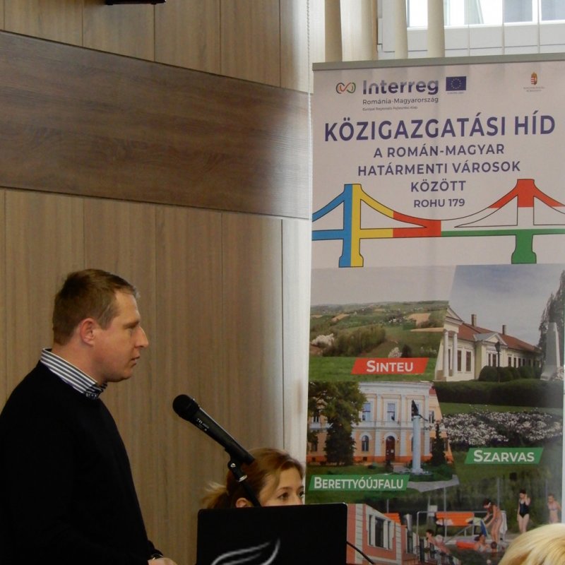 HURO Közigazgatási híd 25